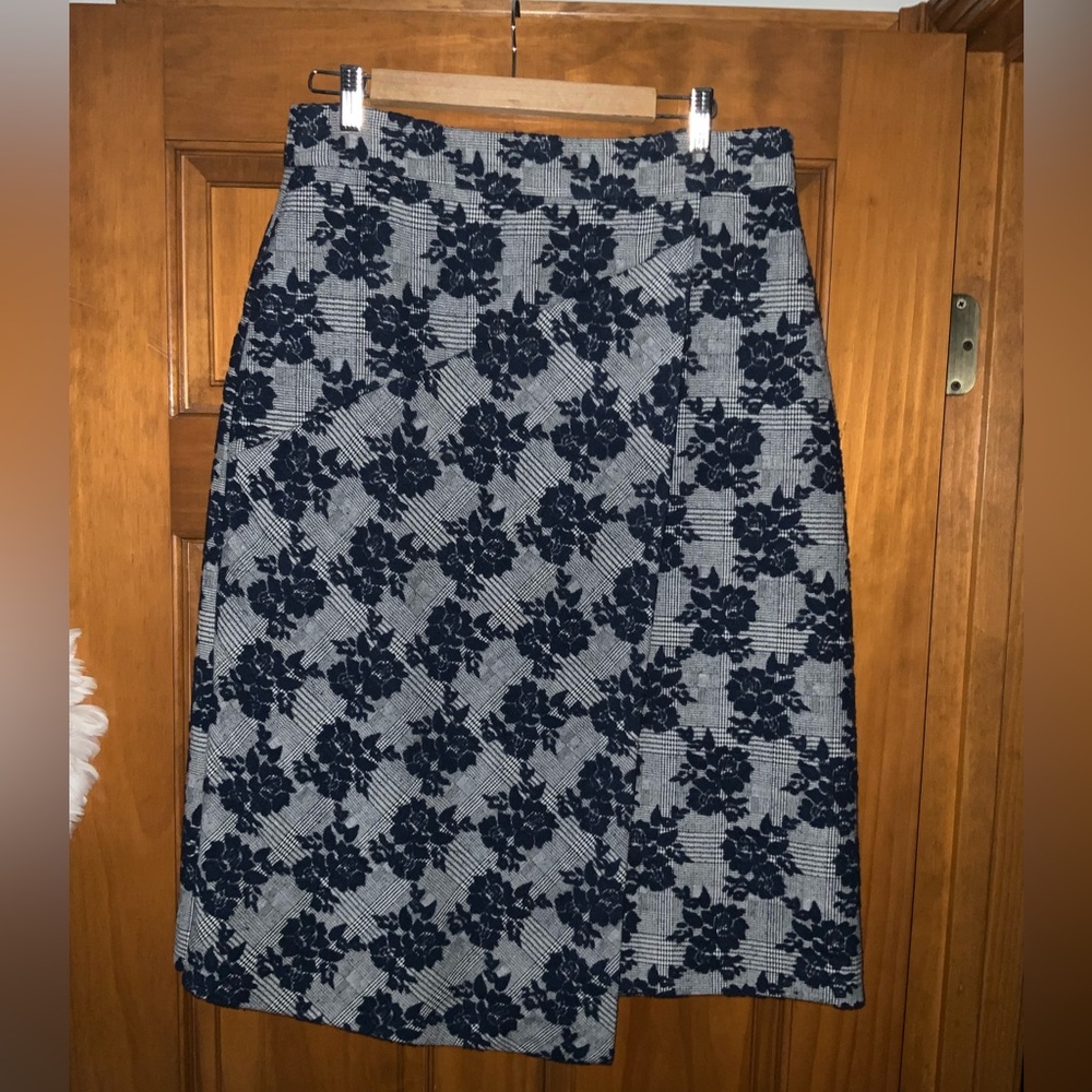 Halogen Blue Plaid Floral Skirt NWT Sz 12